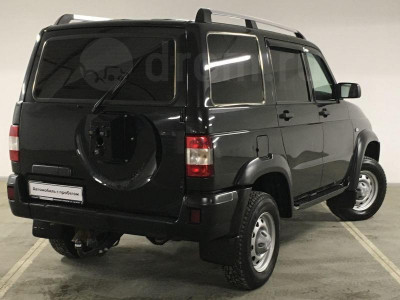 УАЗ Patriot 2.7 MT 4WD (128 л. с.)