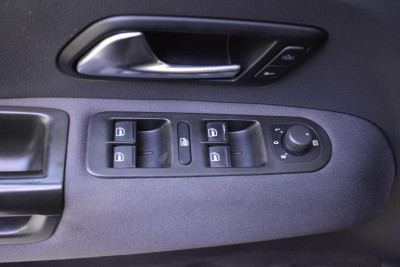Volkswagen Amarok 2.0 BiTDI DSG 4Motion (180 л. с.)