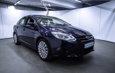 Ford Focus 1.6 PowerShift (105 л. с.)