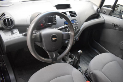 Chevrolet Spark 1.0 MT (68 л. с.)