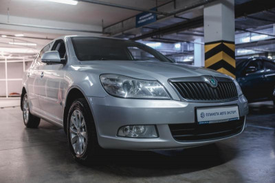 ŠKODA Octavia 1.4 TSI MT (122 л. с.)