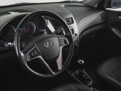 Hyundai Solaris 1.6 MT (123 л. с.) Comfort SAF+WIN+ADV