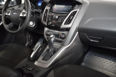 Ford Focus 1.6 PowerShift (125 л. с.)