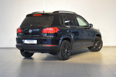 Volkswagen Tiguan 2.0 TSI 4Motion AT (170 л. с.) Avenue