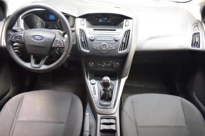 Ford Focus Универсал 1.6 Ti-VCT MT (105 л. с.) Sync Edition