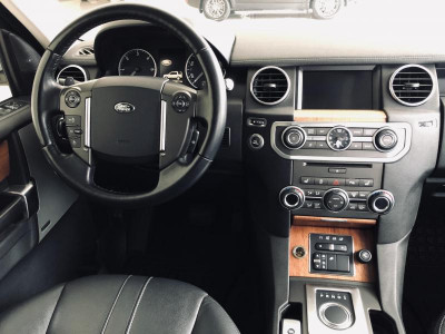 Land Rover Discovery 3.0 TDV6 AT 4WD (211 л. с.)