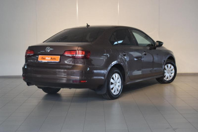 Volkswagen Jetta 1.6 MPI AT (110 л. с.) Comfortline