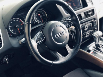 Audi Q5 2.0 TFSI Tiptronic quattro (225 л. с.)