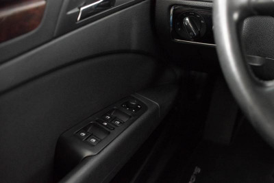 ŠKODA Superb 2.0 TDI DSG 4x4 (140 л. с.)
