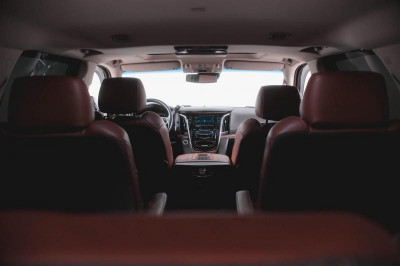 Cadillac Escalade 6.2 AT (409 л.с.) 4WD