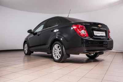 Chevrolet Aveo 1.6 MT (115 л. с.)