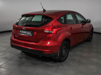 Ford Focus Хетчбэк 1.6 Ti-VCT PowerShift (105 л. с.) Sync Edition