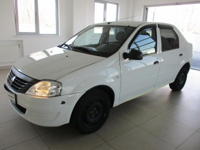 Renault Logan 1.4 MT (75 л.с.)