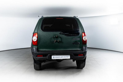 Chevrolet niva Niva 1.7 MT (79,6 л. с.) L