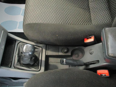 LADA Priora 1.6 MT 16 кл (Евро-3) (98 л. с.)