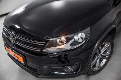 Volkswagen Tiguan 1.4 TSI BlueMotion MT (122 л. с.)