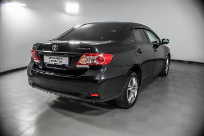 Toyota Corolla 1.6 AT (124 л. с.)