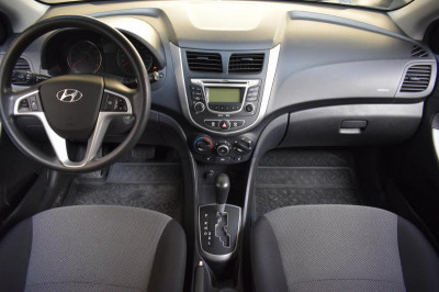 Hyundai Solaris 1.6 AT (123 л. с.)