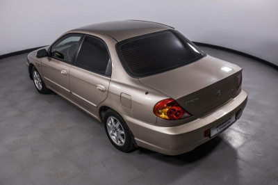 Kia Spectra 1.6 AT (101 л. с.)