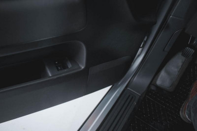 Volkswagen Touareg 2.5 TDI AT (174 л. с.)