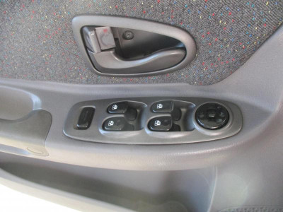 Hyundai Accent 1.5 MT (102 л. с.)