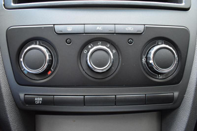 ŠKODA Octavia 1.6 MT (105 л. с.)