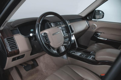 Land Rover Range Rover 3.0 TDV6 AT AWD (249 л. с.) Vogue