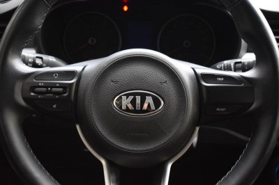 Kia Rio X-Line 1.4 AT (100 л. с.) Prestige