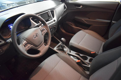 Hyundai Solaris 1.4 MT (100 л.с.)