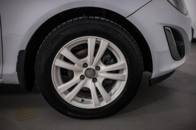 Opel Corsa 1.4 AT (101 л. с.)