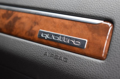 Audi Q7 3.0 TFSI tiptronic quattro (272 л. с.)