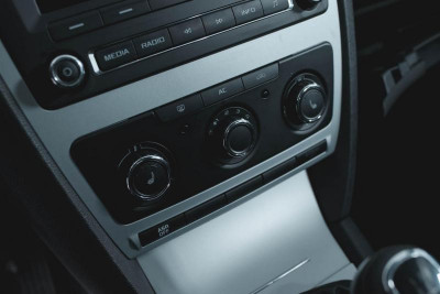 ŠKODA Octavia 1.4 TSI MT (122 л. с.)