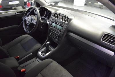 Volkswagen Golf 1.4 TSI DSG (122 л. с.)