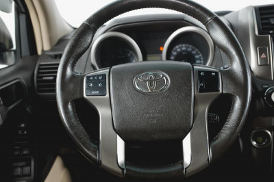 Toyota Land Cruiser Prado 3.0 D AT 4WD (173 л. с.)