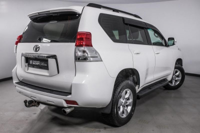 Toyota Land Cruiser Prado 3.0 D AT 4WD (173 л. с.)