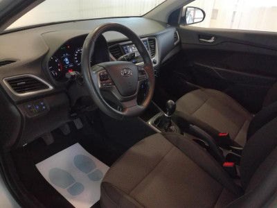 Hyundai Solaris 1.4 MT (100 л.с.) Active