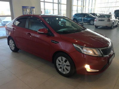Kia Rio 1.6 MT (123 л. с.)