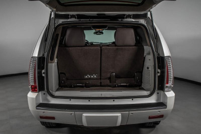 Cadillac Escalade 6.2 AT (409 л.с.) 4WD