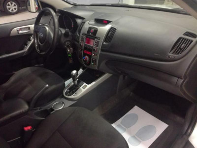 Kia Cerato 1.6 AT (126 л. с.)