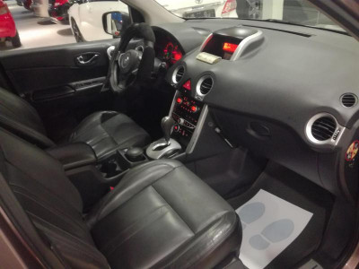 Renault Koleos 2.5 CVT 4x4 (170 л. с.)