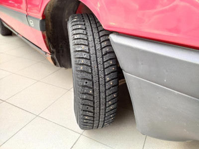 Audi 80 1.8 MT (90 л.с.) бензин