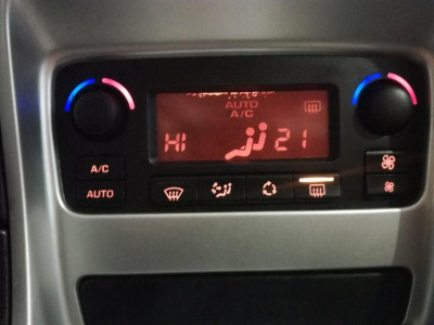 Peugeot 307 1.6 AT (110 л. с.)
