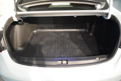 Renault Fluence 1.6 CVT (114 л. с.) Expression