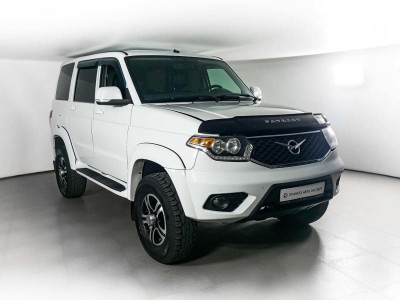 УАЗ Patriot 2.7 MT (134,6 л. с.) Привилегия