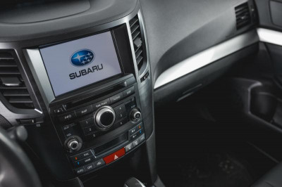 Subaru Outback 2.5 CVT AWD (167 л. с.)
