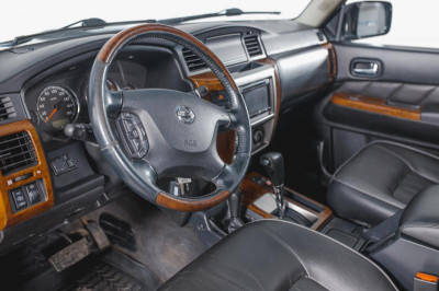 Nissan Patrol 3.0 Di AT (160 л. с.)