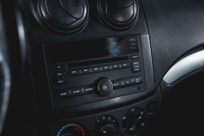 Chevrolet Aveo 1.2 MT (84 л. с.)