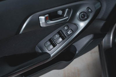 Kia Cerato 2.0 AT (150 л. с.)