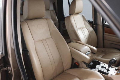 Land Rover Discovery 3.0 TD AT (245 л. с.)