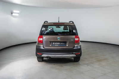 ŠKODA Yeti 1.4 TSI DSG (122 л. с.)